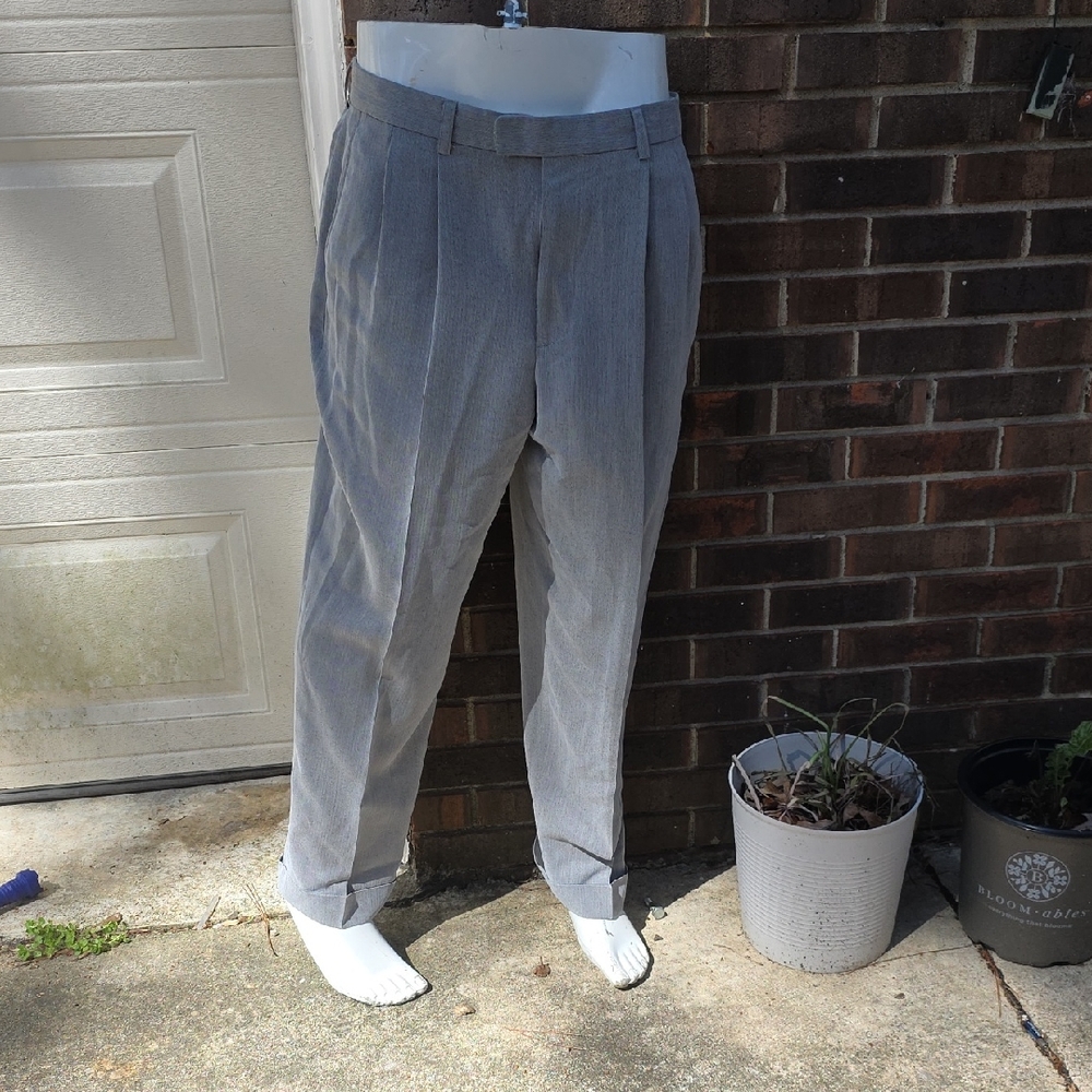 Claiborne Men's Light Gray Dress Pants
